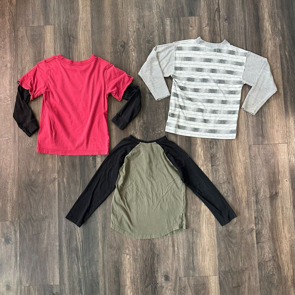 Six-Piece-Bundle Boys Size 7-8 Volcom Minecraft Vintage MAC Tools LRG Quiksilver - Picture 5 of 8